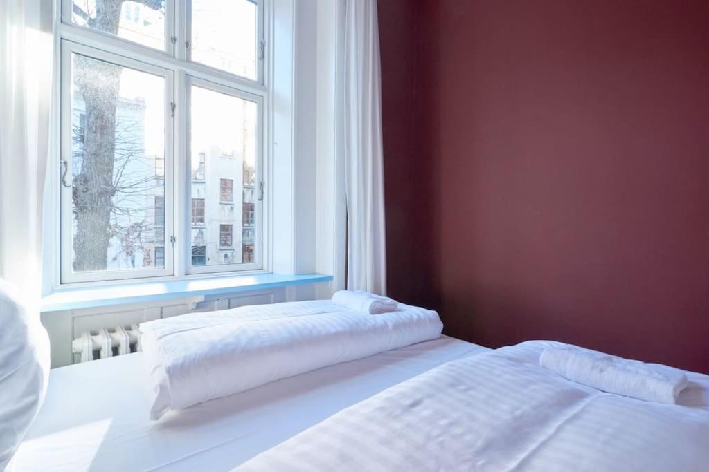 Moderen And Sleek 3Br With Bath By The Lakes And Metro Koppenhága Kültér fotó