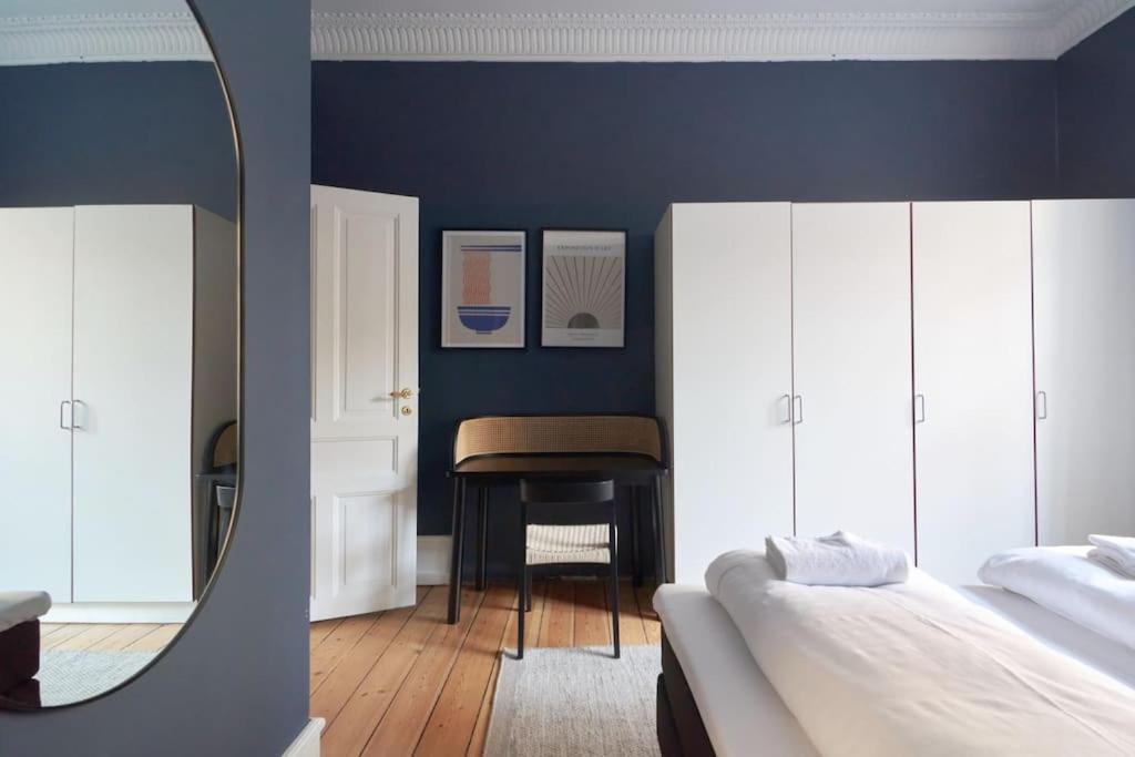 Moderen And Sleek 3Br With Bath By The Lakes And Metro Koppenhága Kültér fotó